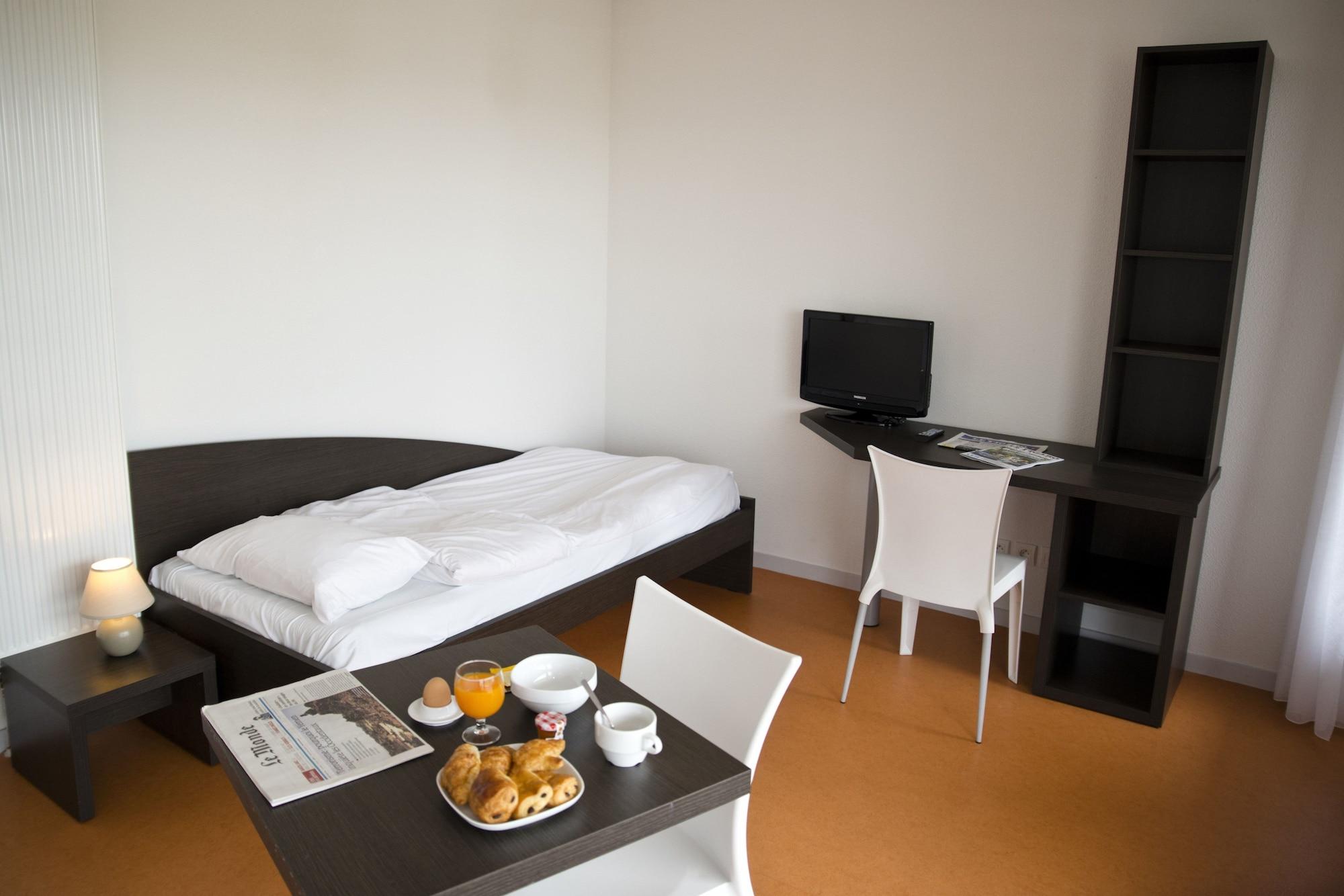 Comfort Aparthotel Besancon Hauts Du Chazal ภายนอก รูปภาพ