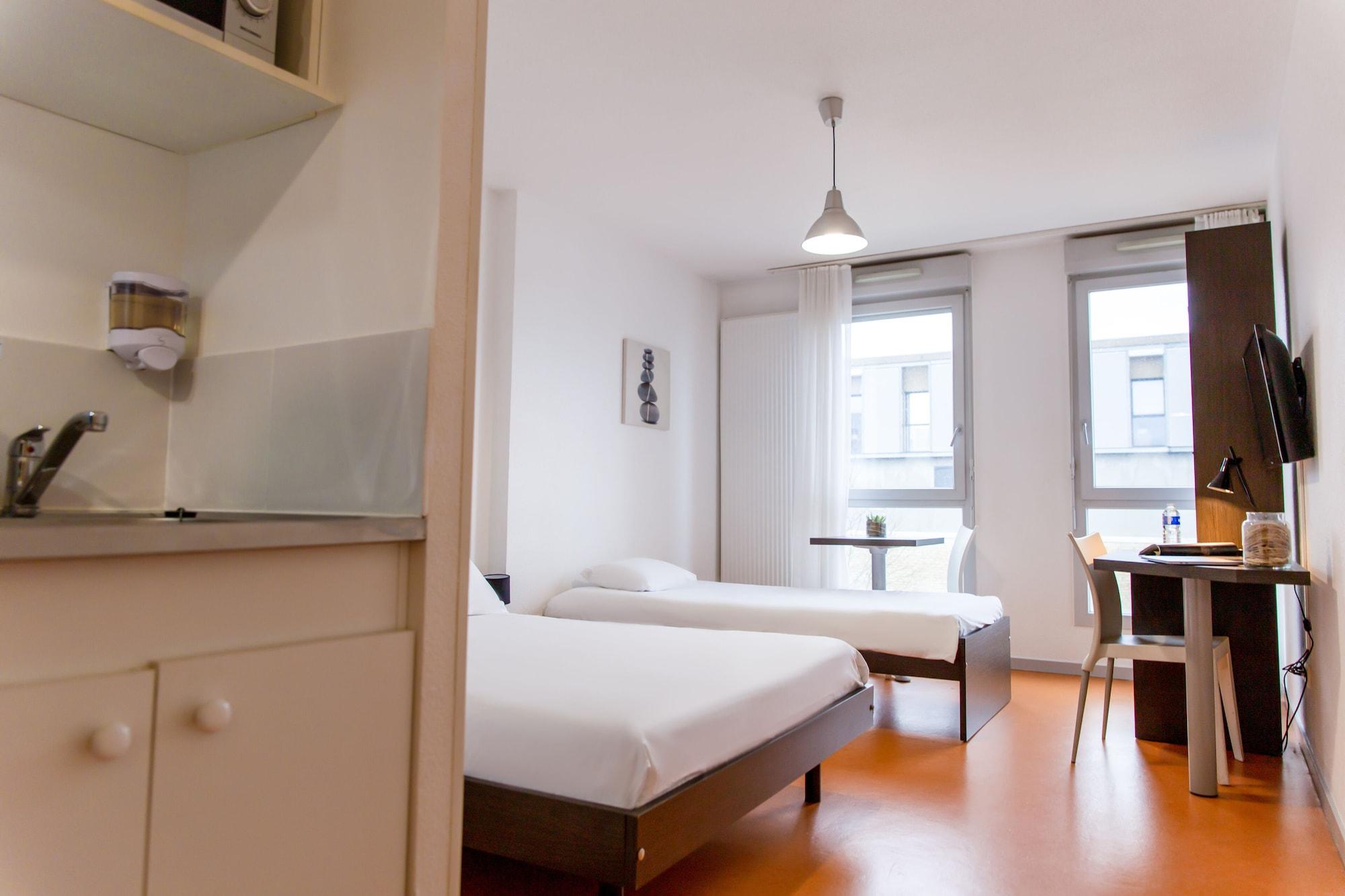 Comfort Aparthotel Besancon Hauts Du Chazal ภายนอก รูปภาพ