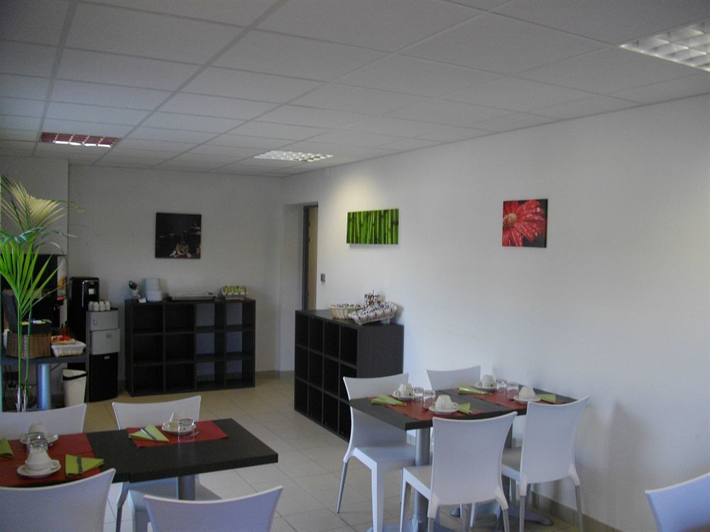 Comfort Aparthotel Besancon Hauts Du Chazal ภายนอก รูปภาพ